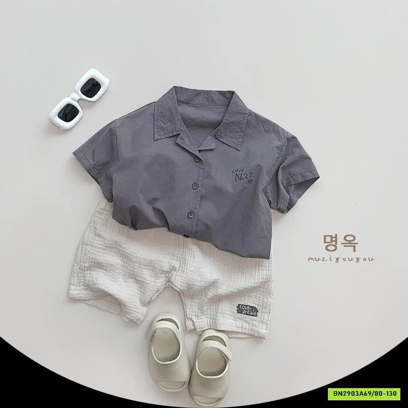 SƠ MI CỔ BẺ IN CHỮ MZYY