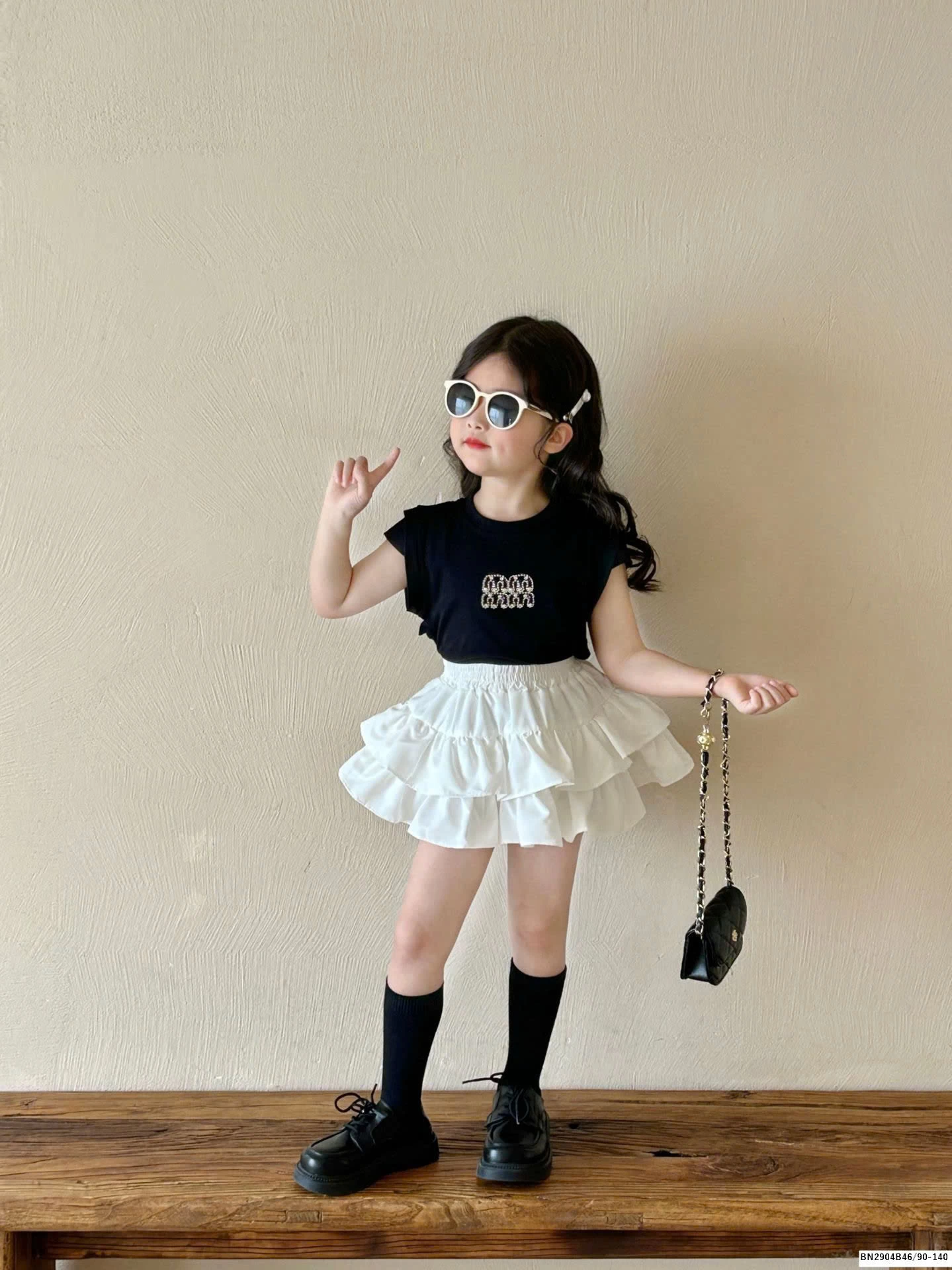 SÉT ÁO THUN HỞ LƯNG MIX CHÂN VÁY