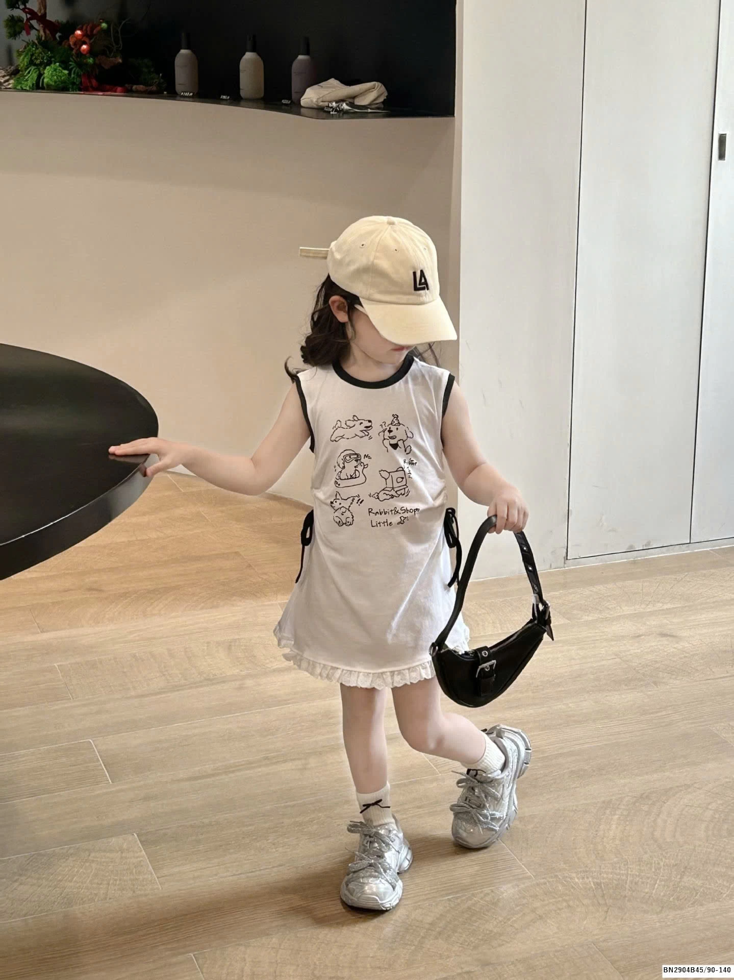 ĐẦM SUỐNG SÁT NÁCH