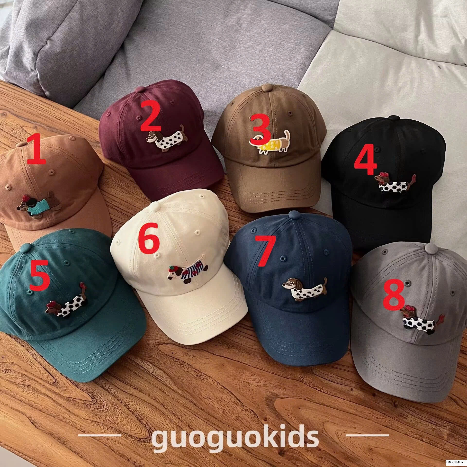 MŨ LƯỠI TRAI HÌNH CÚN