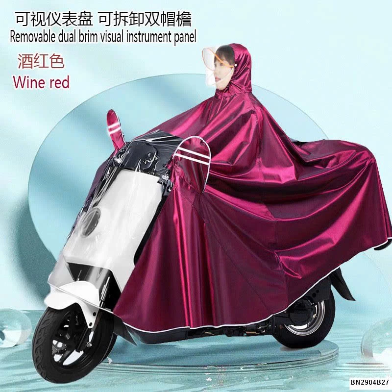 GOM ÁO MƯA TRÙM KÍN ĐẦU