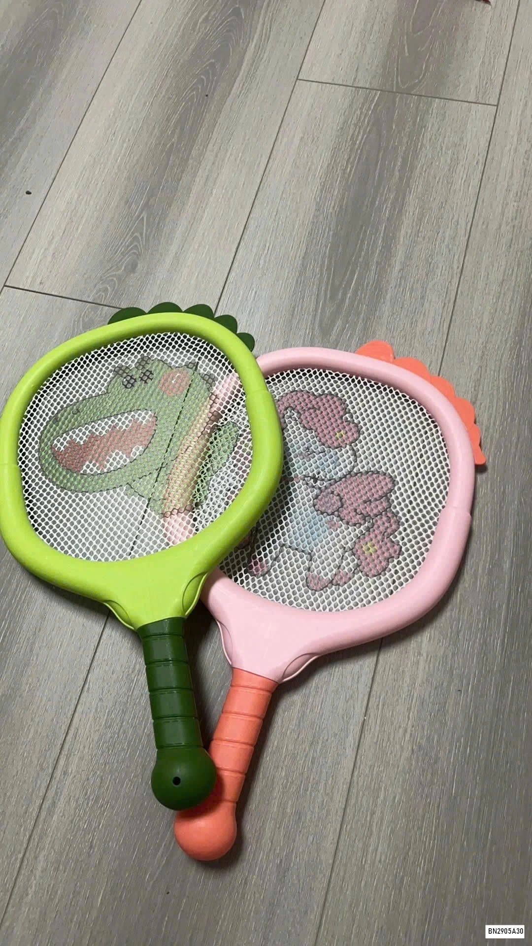 VỢT CẦU LÔNG KHỦNG LONG