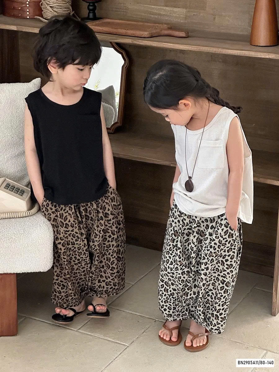 ÁO SÁT NÁCH MIX QUẦN BOOM