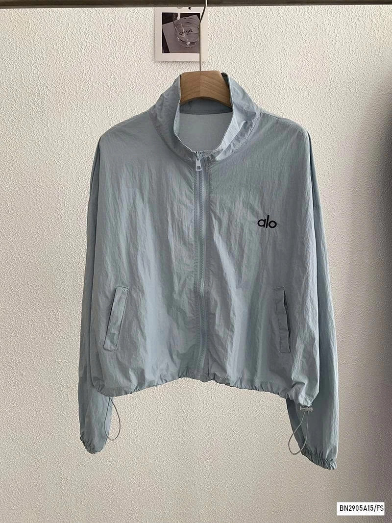 KHOAC GIÓ CHỐNG NẮNG ALO