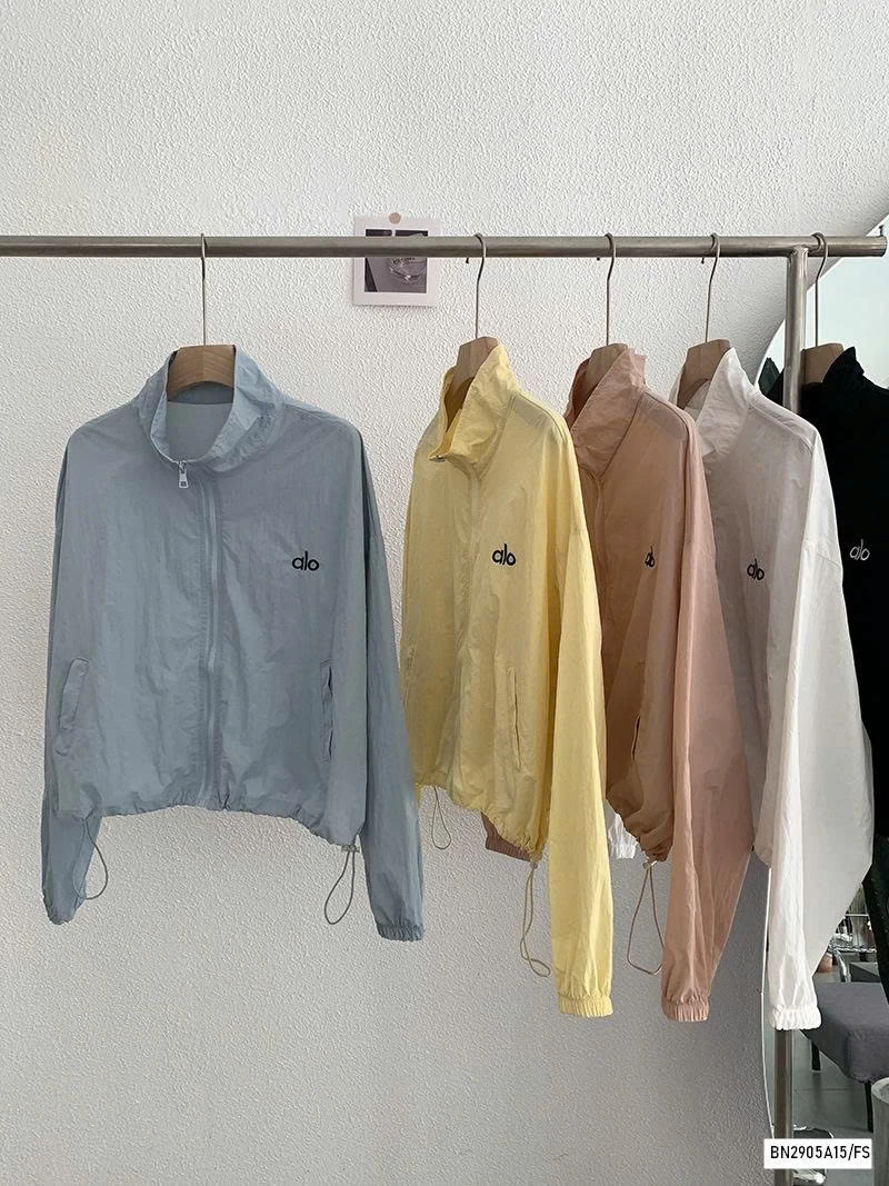 KHOAC GIÓ CHỐNG NẮNG ALO