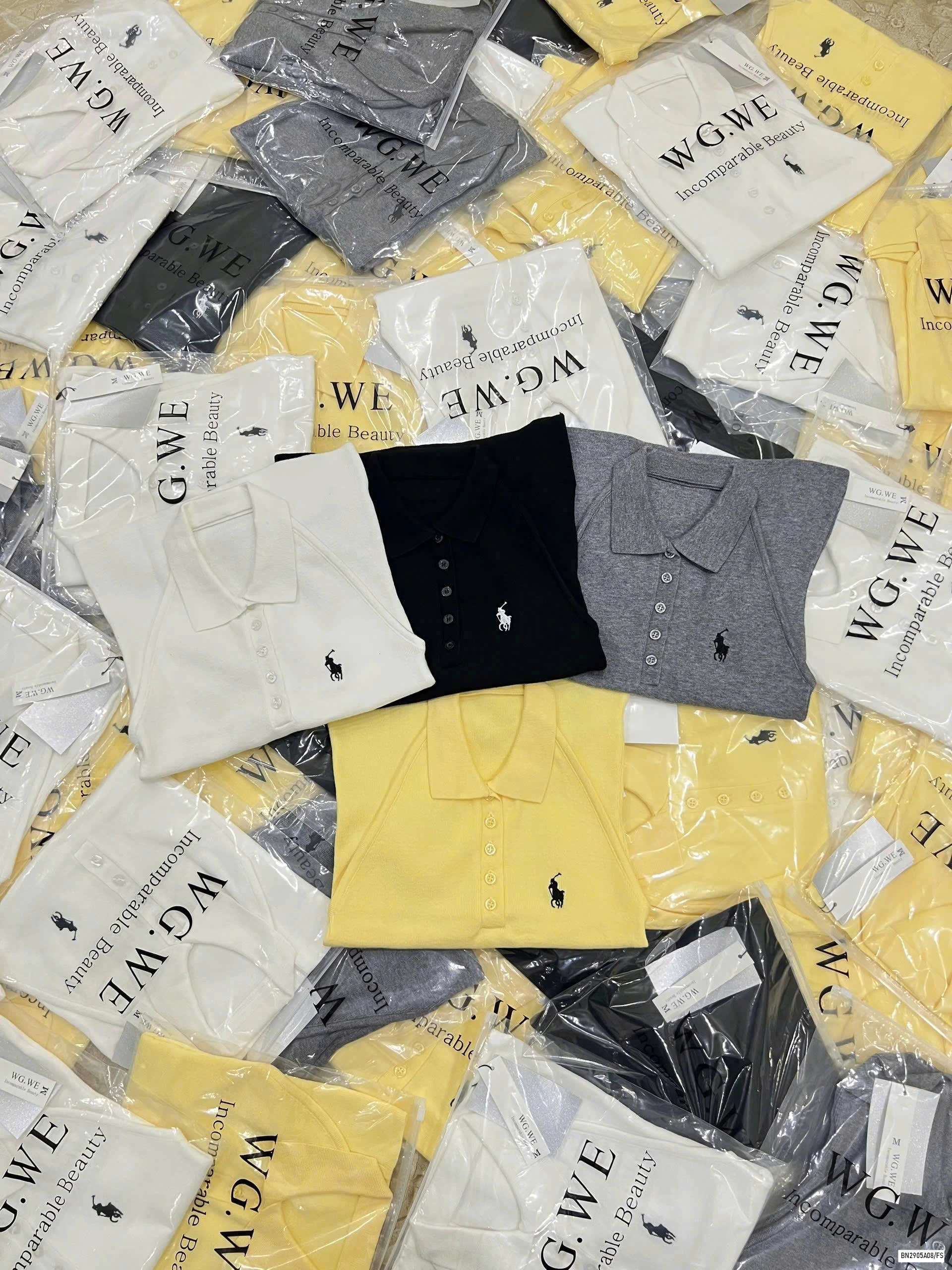 ÁO LENN YẾMM WG.WE