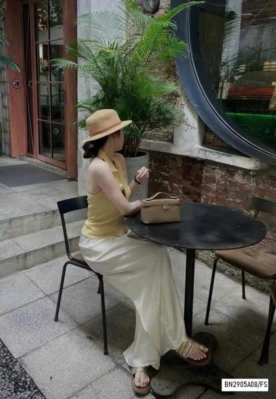 ÁO LENN YẾMM WG.WE