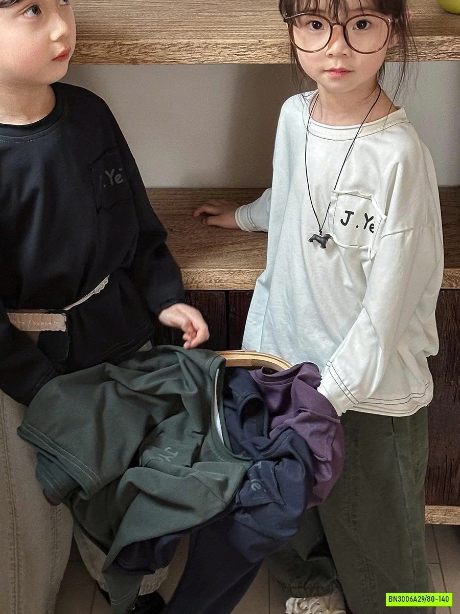 ÁO THUN GIẢ TÚI NGỰC HÀN QUỐC