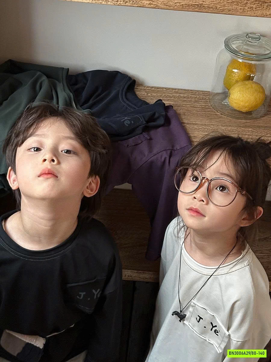 ÁO THUN GIẢ TÚI NGỰC HÀN QUỐC