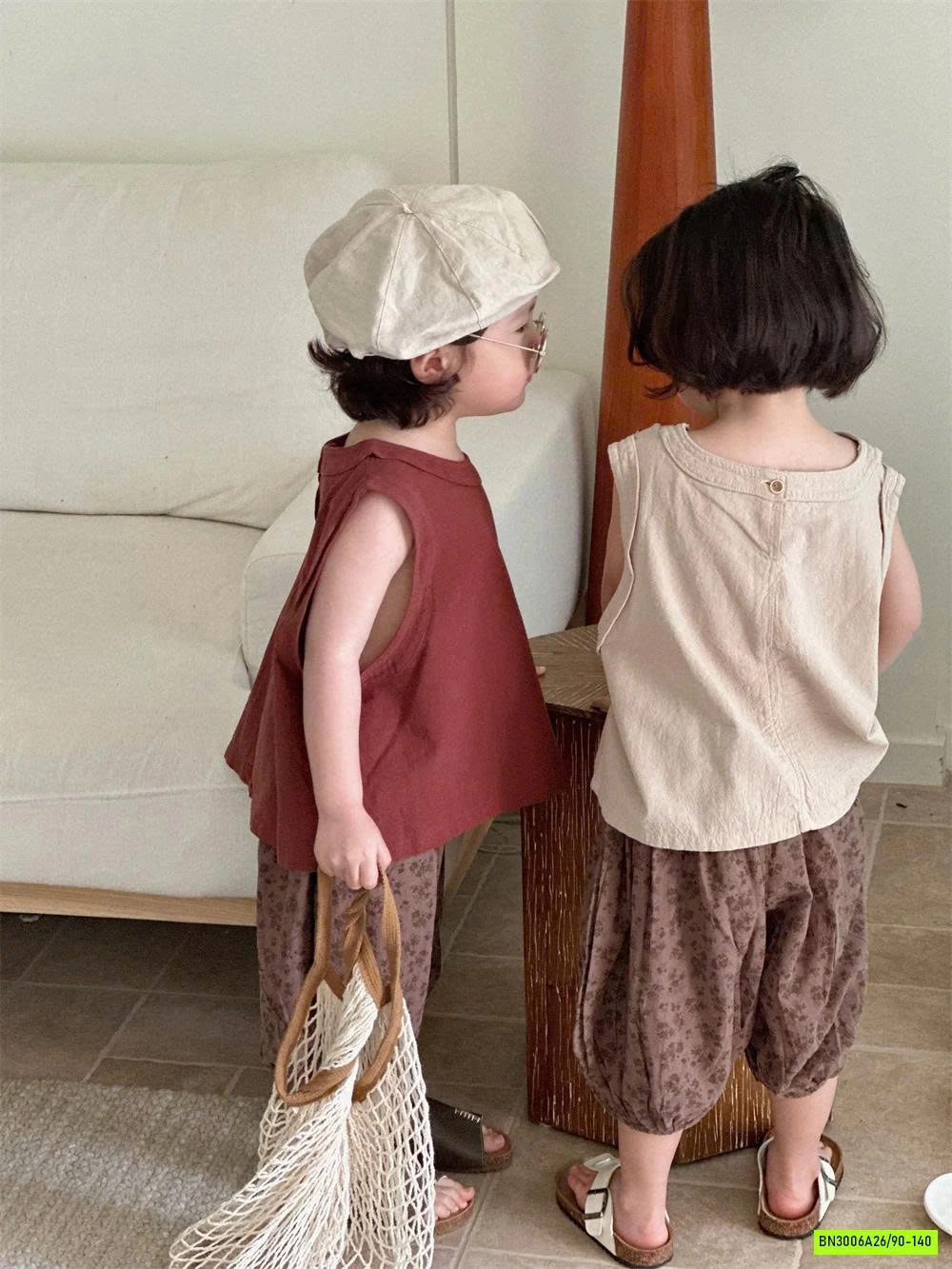 ÁO SÁT NÁCH MIX QUẦN BÍ HOA VINTAGE