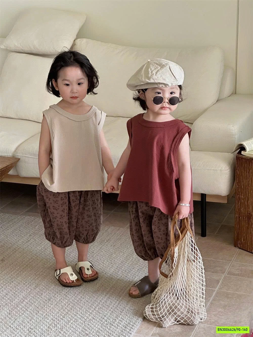 ÁO SÁT NÁCH MIX QUẦN BÍ HOA VINTAGE