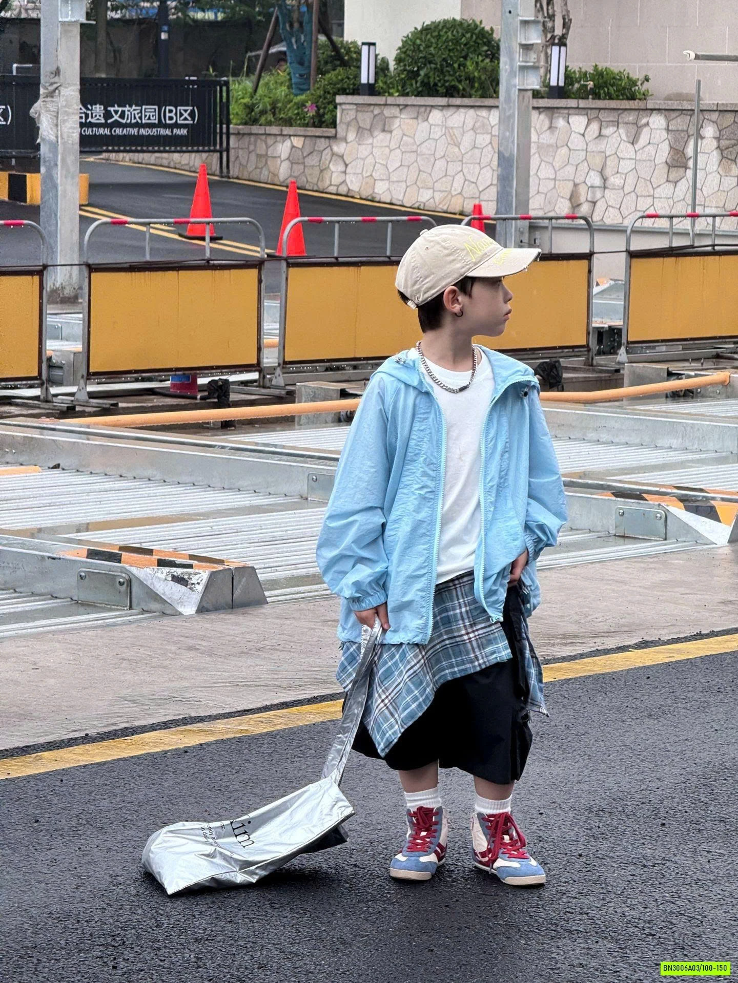 KHOÁC GIÓ THÔNG HƠI CHỐNG NẮNG