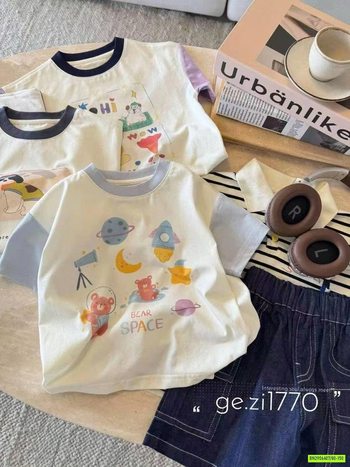 ÁO THUN IN HÌNH PHỐI MÀU TAY