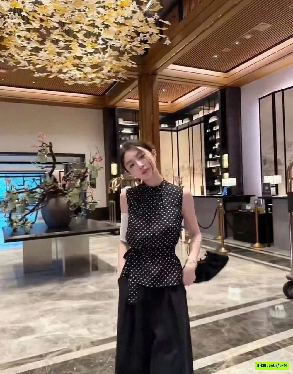 SƠ MI CHẤM BI CỔ 3P WGWE