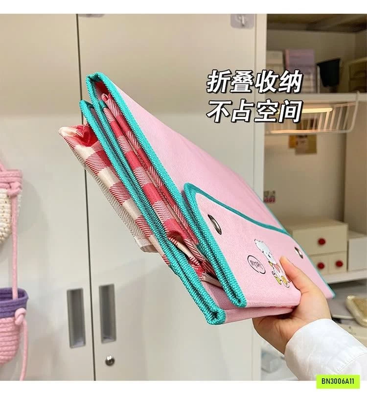 TÚI TREO TƯỜNG ĐA NGĂN HỌA TIẾT CARO