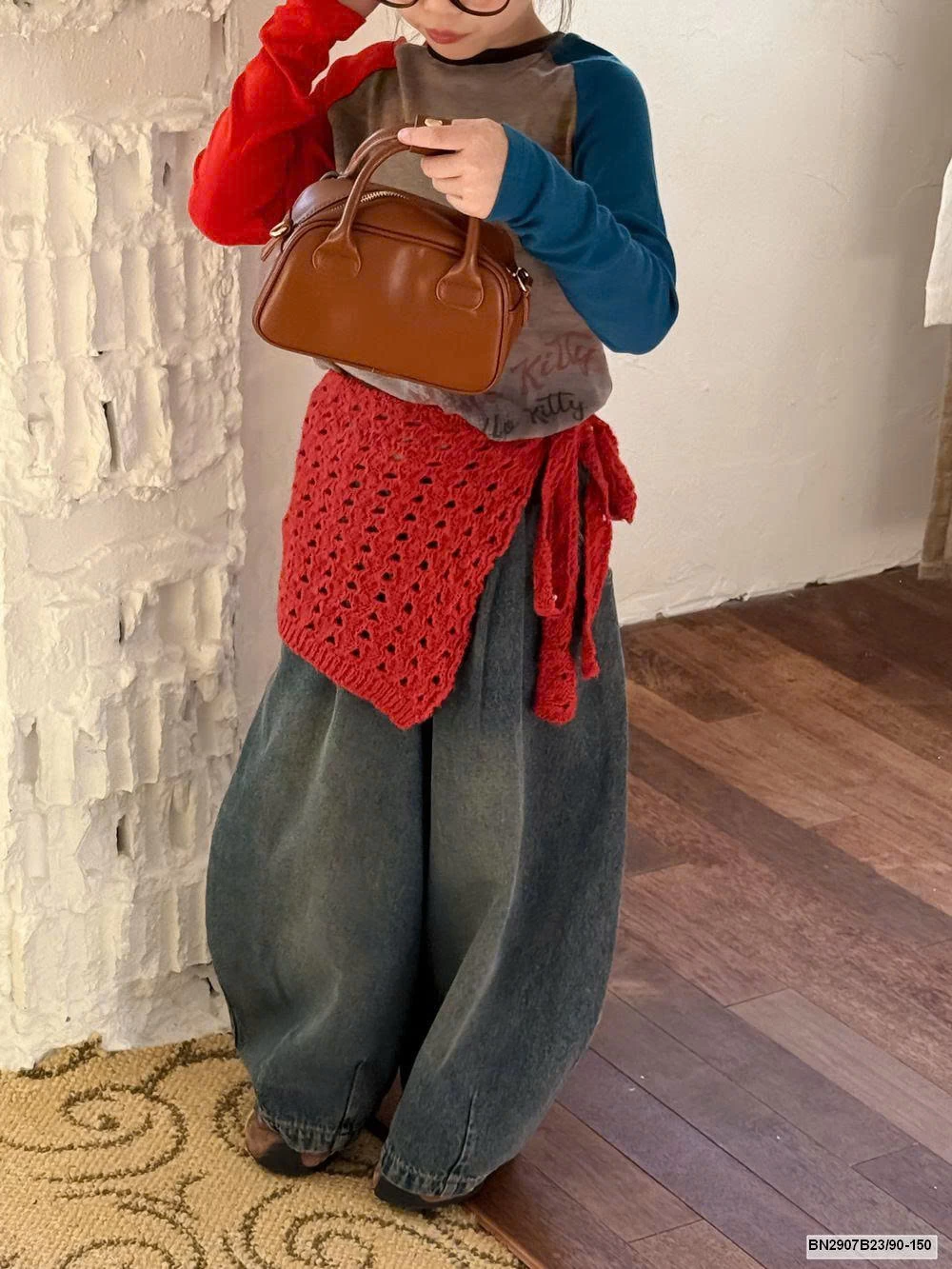 ÁO THUN KITTY PHỐI MÀU XANH ĐỎ