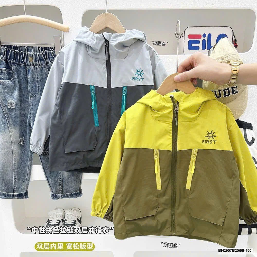 ÁO KHOÁC GIÓ KÈM MŨ NHÀ KACADY