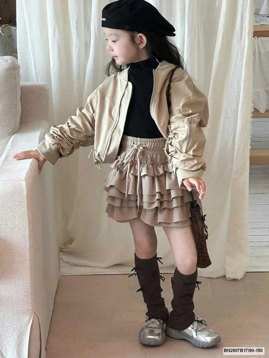 SÉT ÁO KHOÁC MIX CHÂN VÁY TẦNG BÈO MÀU KAKI