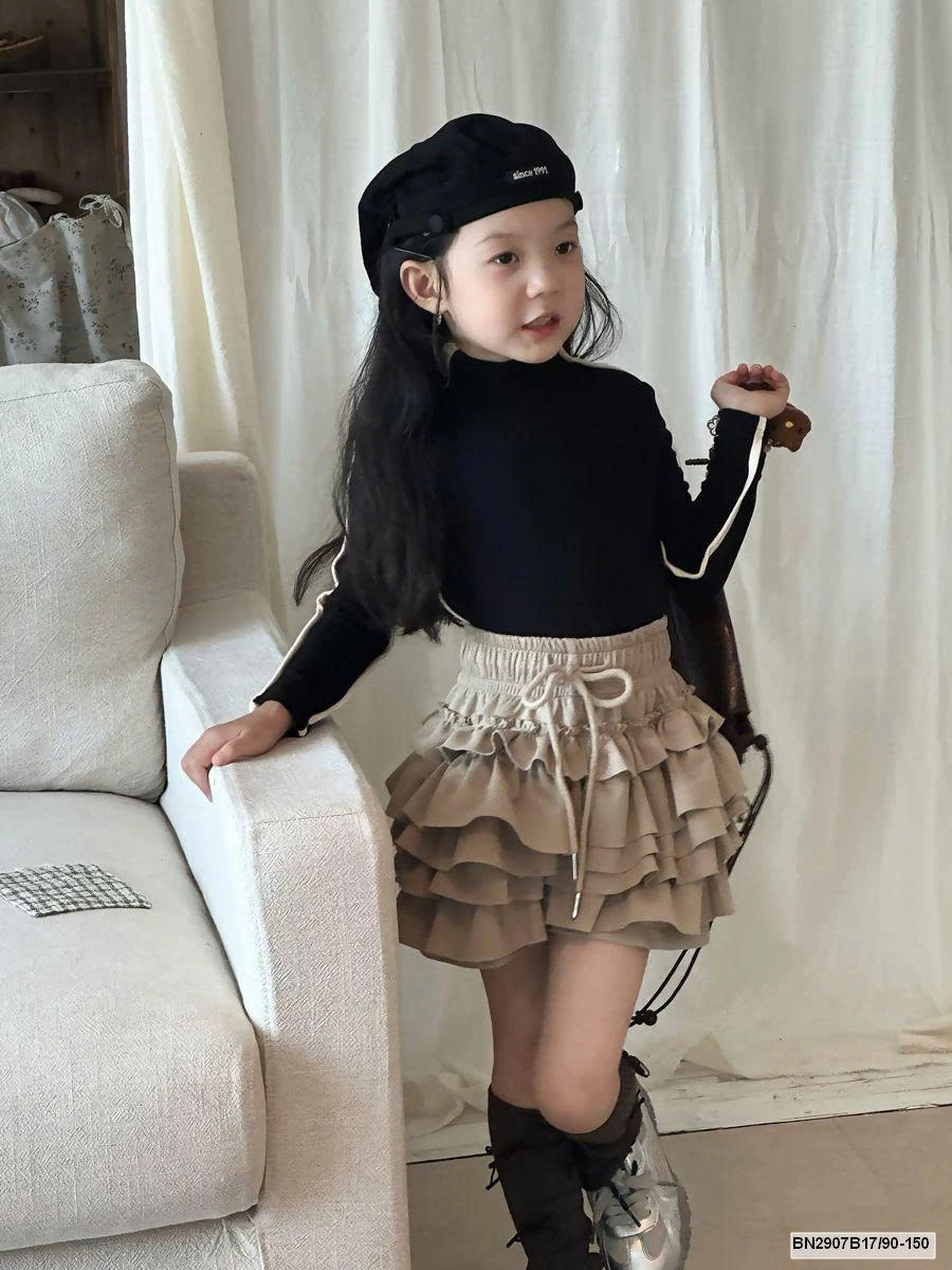 SÉT ÁO KHOÁC MIX CHÂN VÁY TẦNG BÈO MÀU KAKI