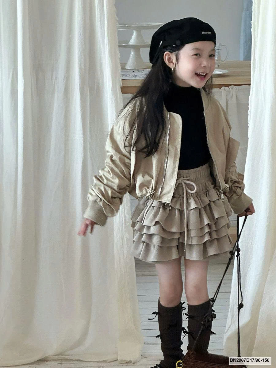 SÉT ÁO KHOÁC MIX CHÂN VÁY TẦNG BÈO MÀU KAKI