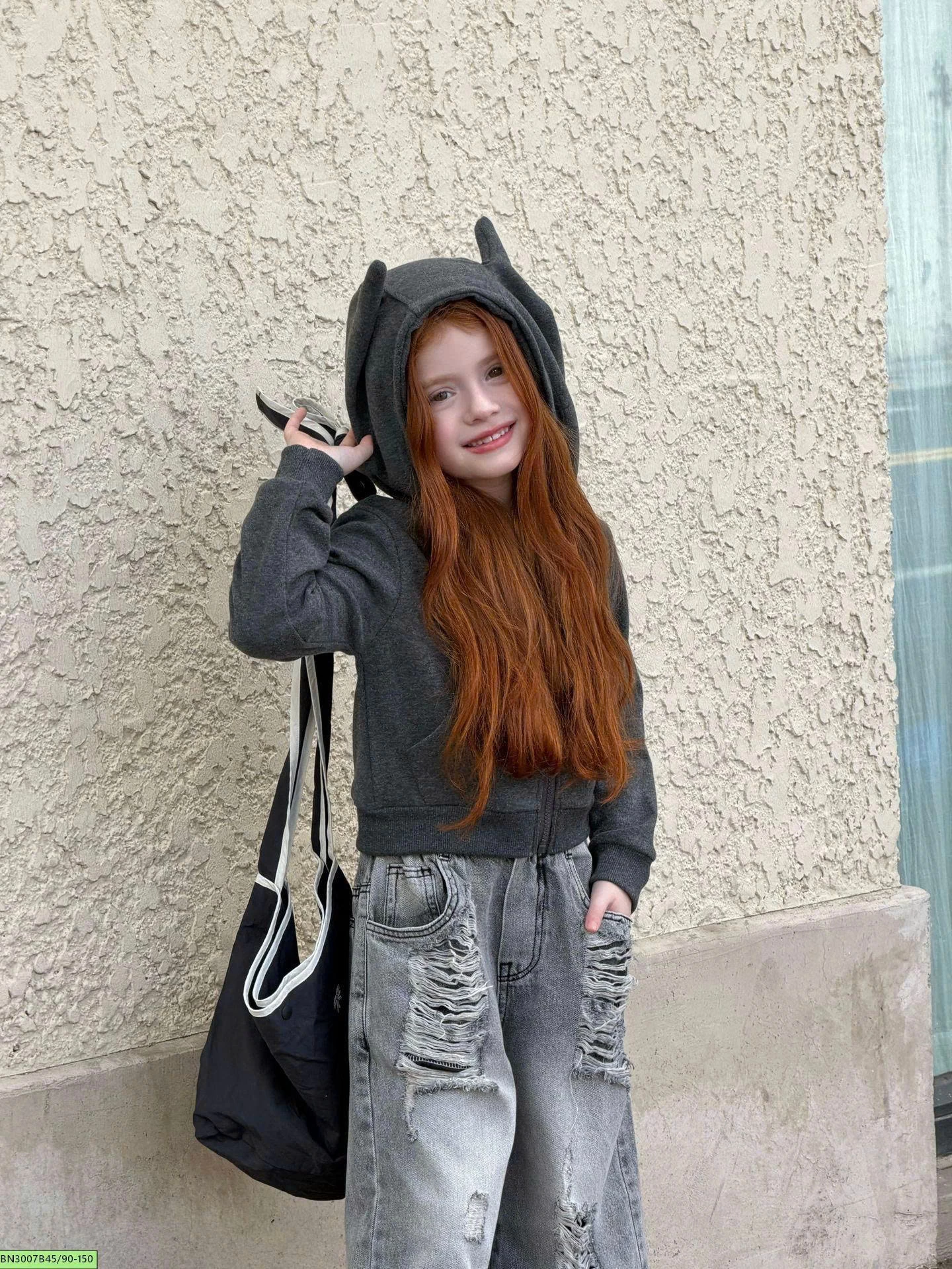ÁO KHOÁC NỈ LIÊN MŨ MONSTER