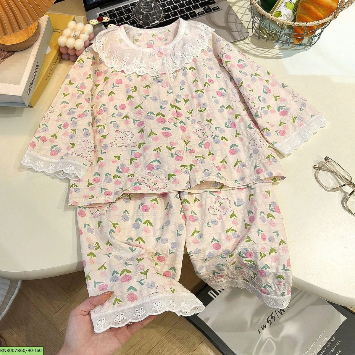 BỘ NGỦ HỌA TIẾT BÉ GÁI