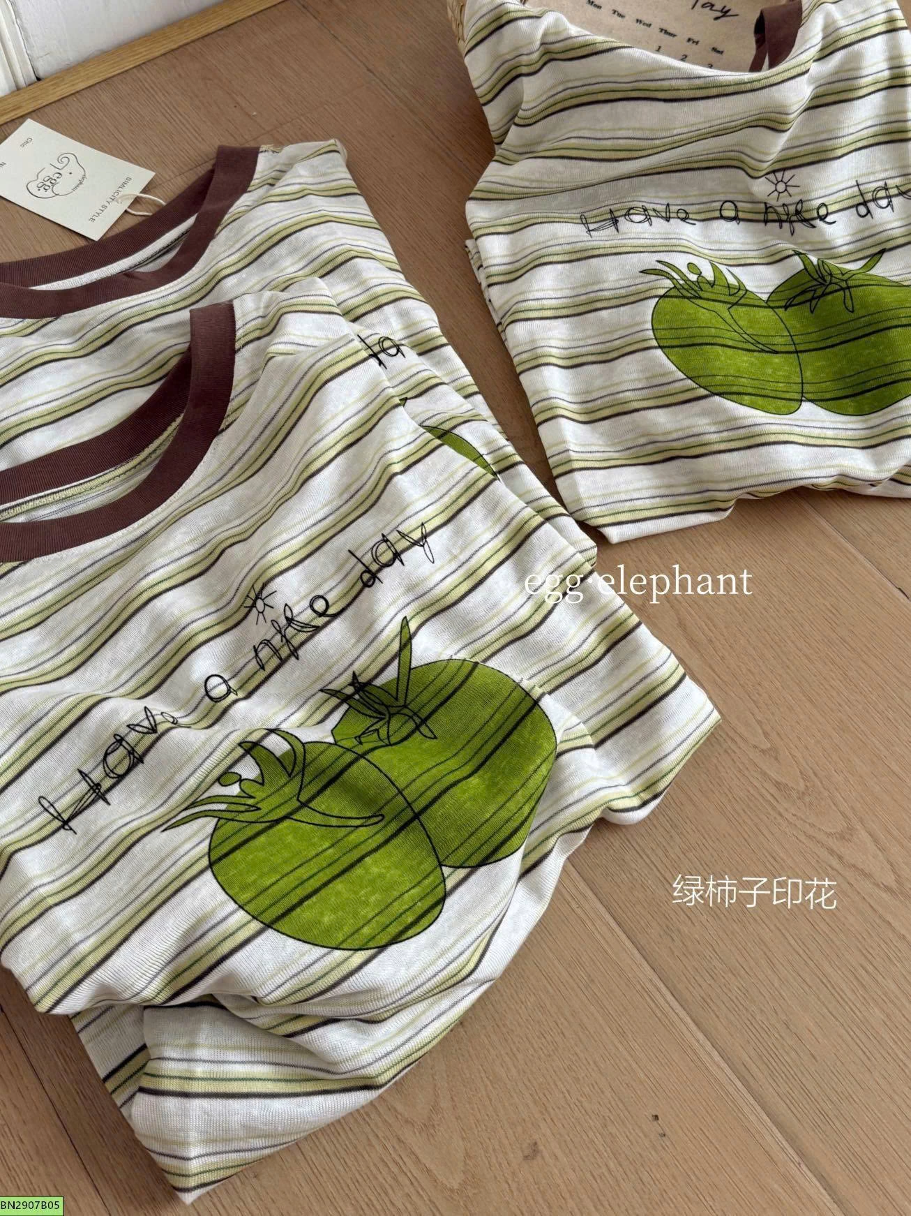 ÁO THUN MỎNG CÀ CHUA XANH