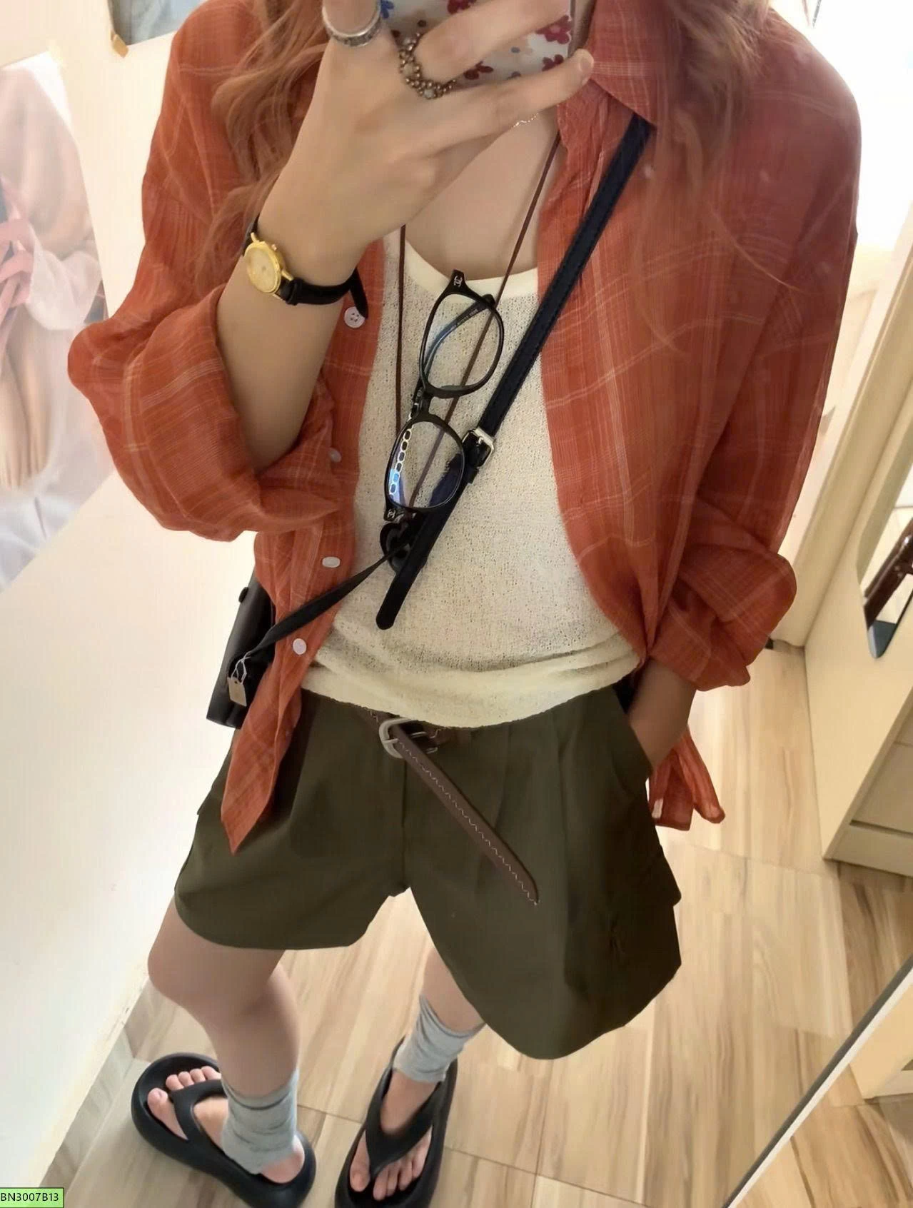 ÁO SƠ MI MÀU CAM THỜI TRANG