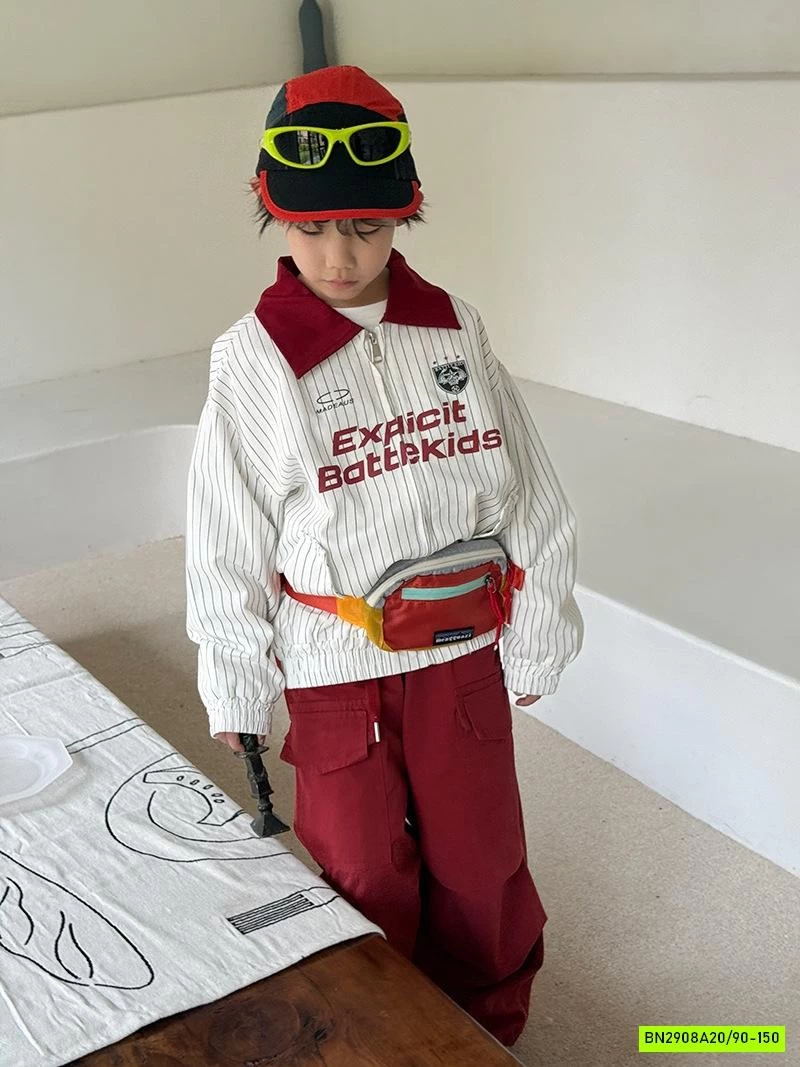 KHOÁC GIÓ SỌC CỔ PHỐI MÀU ĐỎ