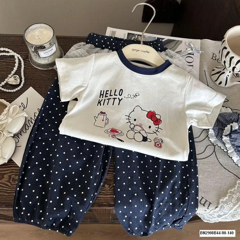 SÉT ÁO KITTY QUẦN CHẤM BI