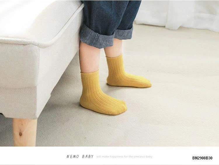 SÉT 5Đ TẤT TRƠN MÀU NEMO