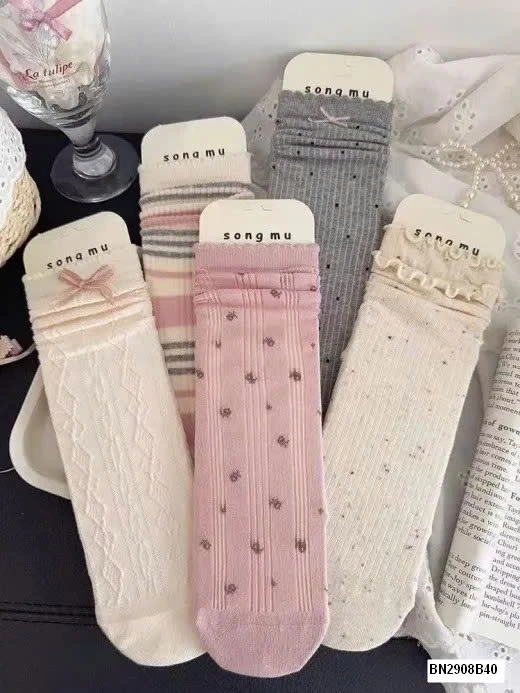 SET 5 ĐÔI TẤT CHO NỮ