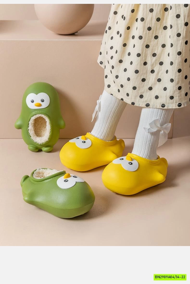 GIÀY NHỰA CHIM CÁNH CỤT LÓT LÔNG