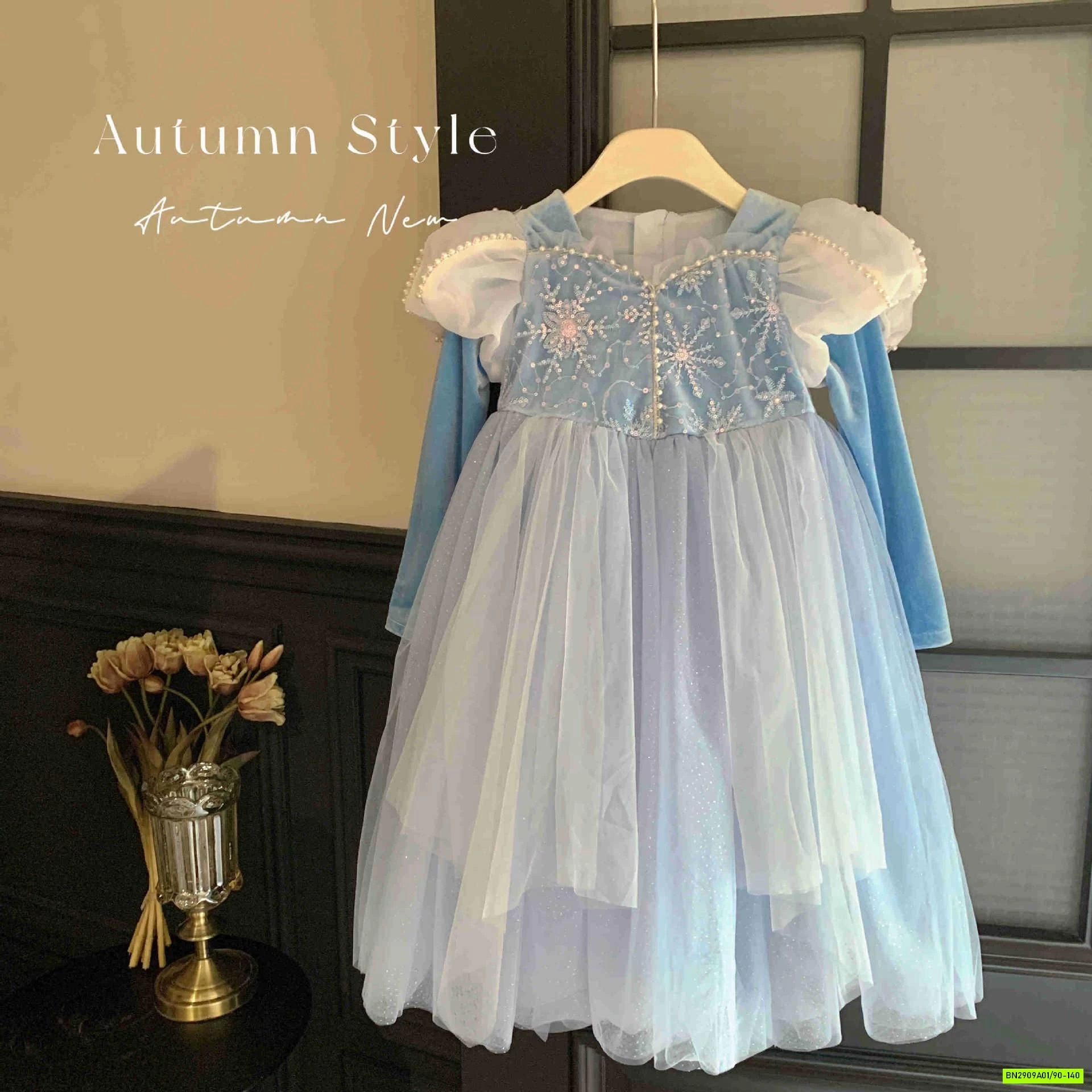 ĐẦM ELSA GẮN ĐÈN