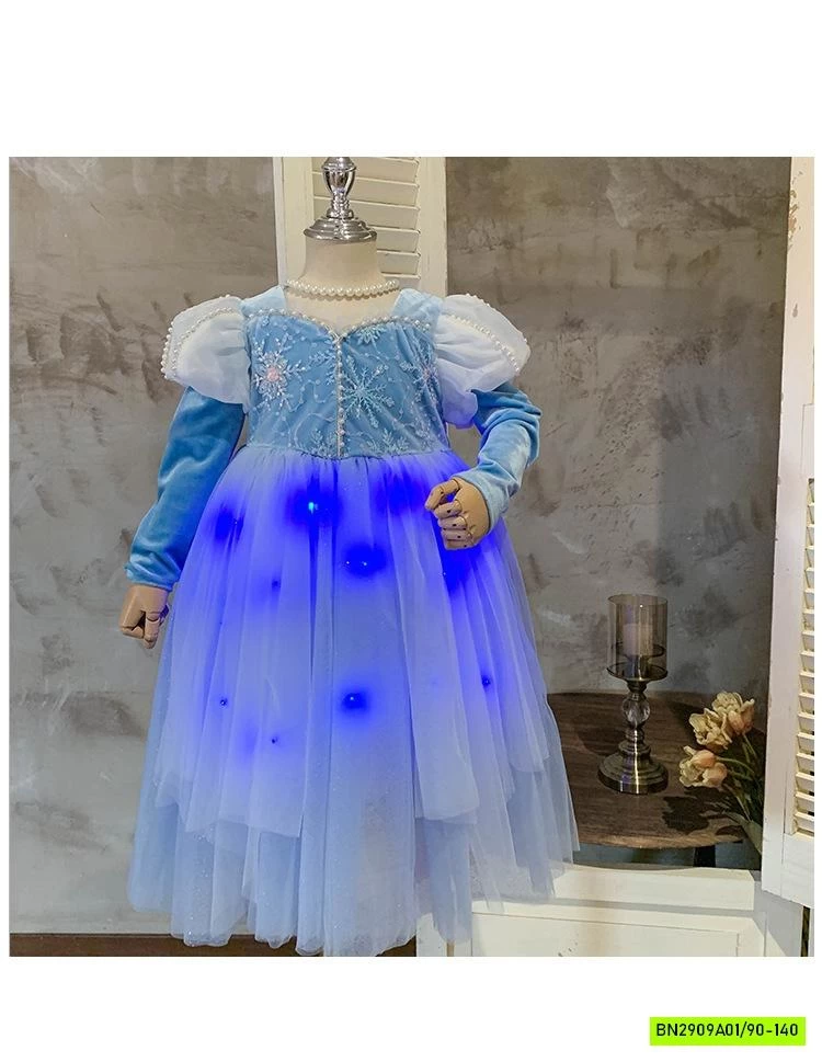 ĐẦM ELSA GẮN ĐÈN