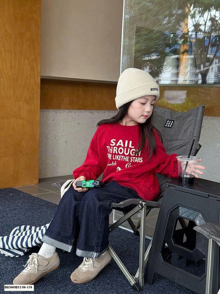 ÁO NỈ IN CHỮ AMBB