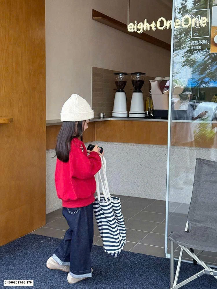 ÁO NỈ IN CHỮ AMBB