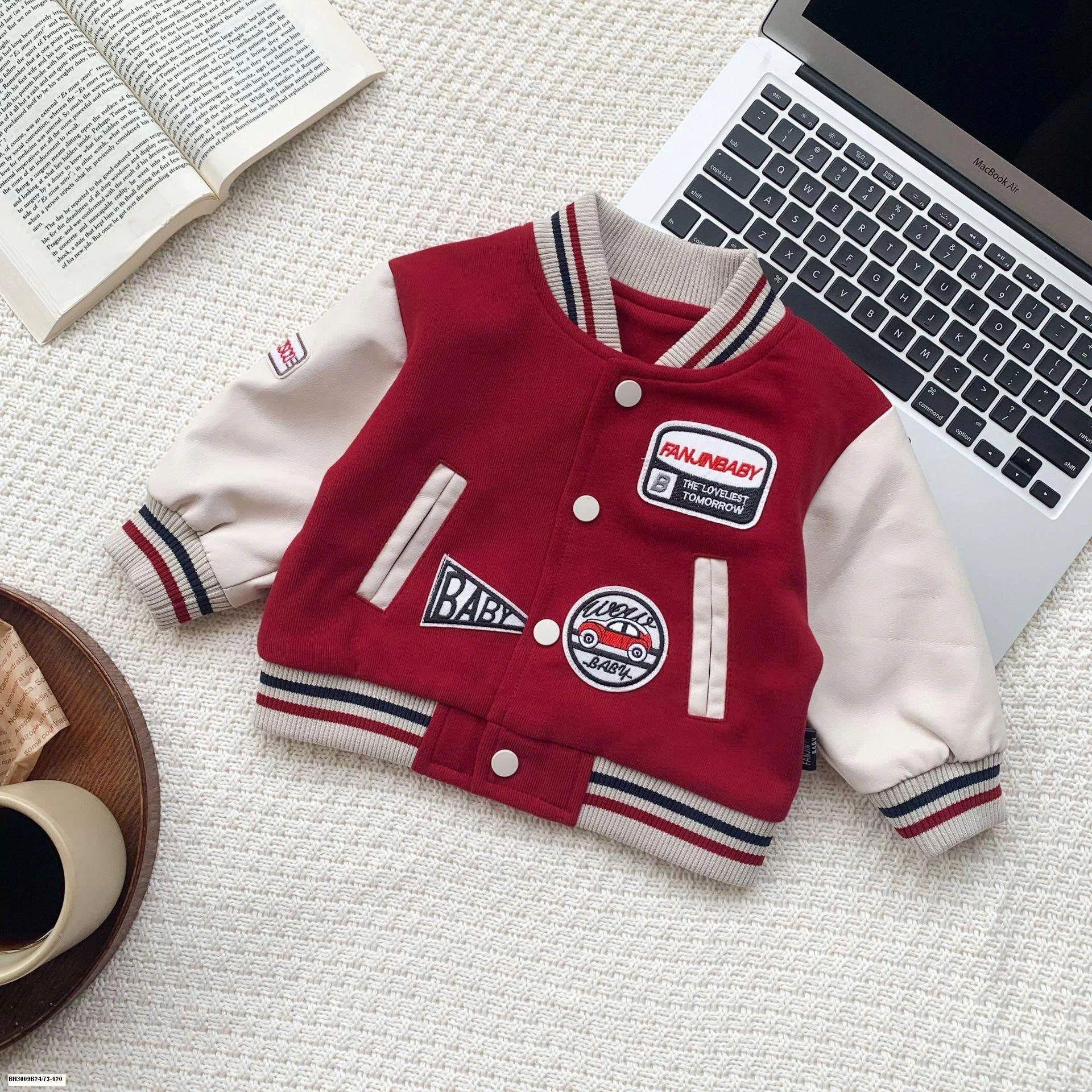 SÉT ÁO KHOÁC BÓNG CHÀY MIX QUẦN JEAN DENIM BO GẤU