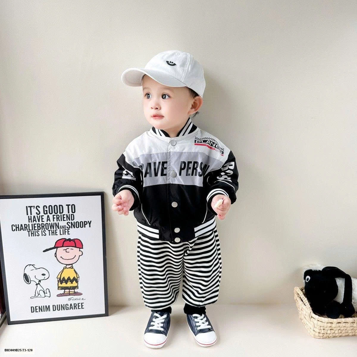 ÁO KHOÁC GIÓ THỂ THAO NHÍ