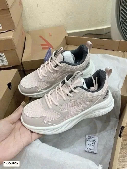 GIÀY THỂ THAO NAM NỮ HÃNG WARRIOR