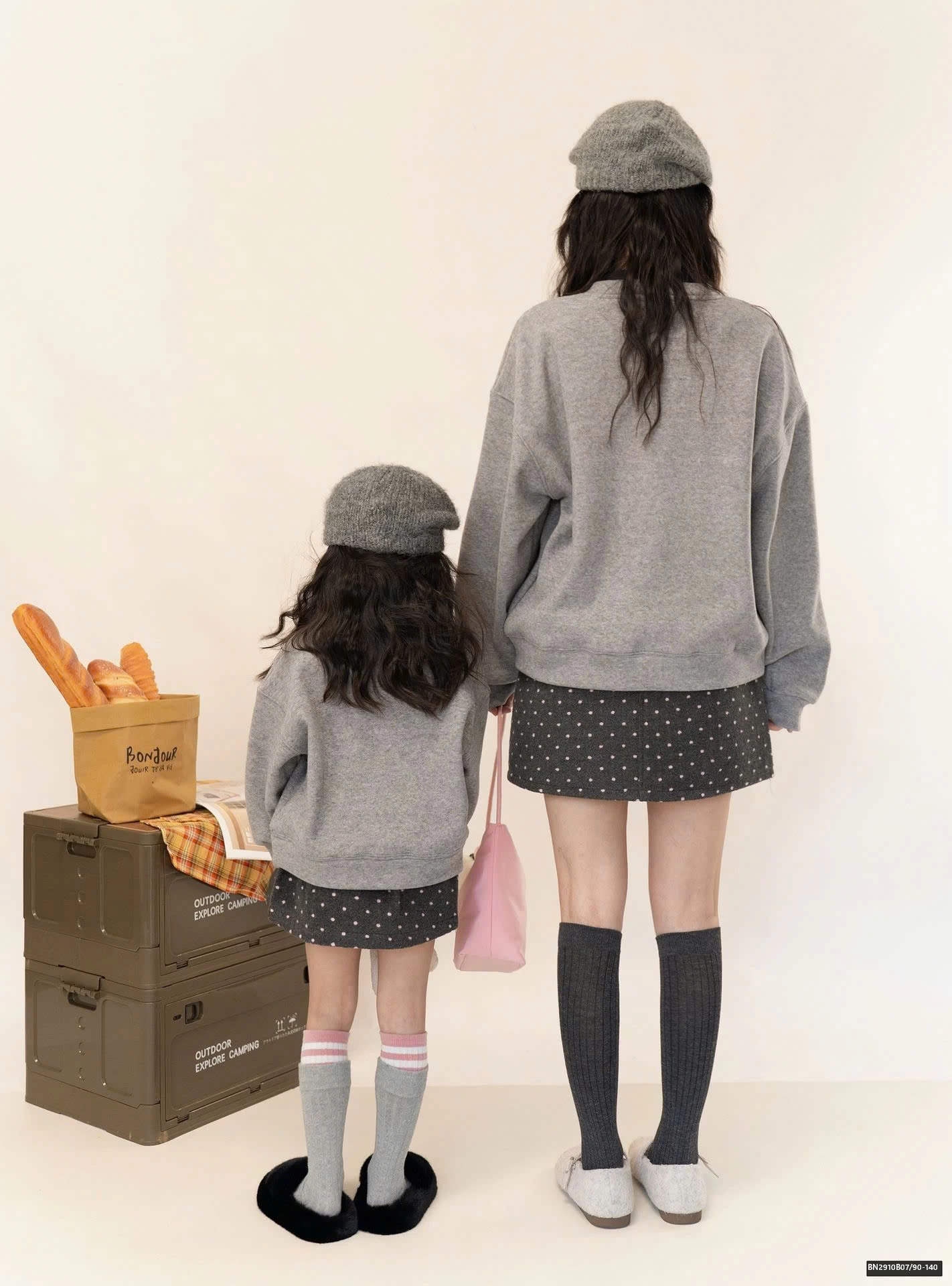 SÉT ÁO LEN XÁM MIX CHÂN VÁY CHẤM BI