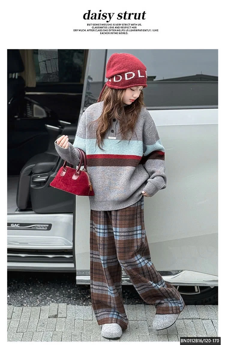 SÉT ÁO LEN KẺ PHỐI MÀU MIX QUẦN DẠ CARO