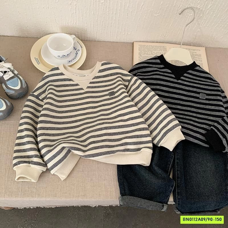 ÁO NỈ KẺ VIỀN CỔ