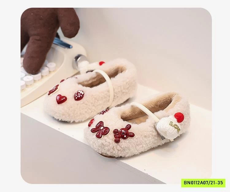 GIÀY LÔNG CỪU GẮN THỎ ĐÁNG YÊU