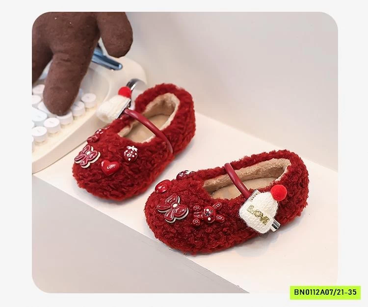 GIÀY LÔNG CỪU GẮN THỎ ĐÁNG YÊU