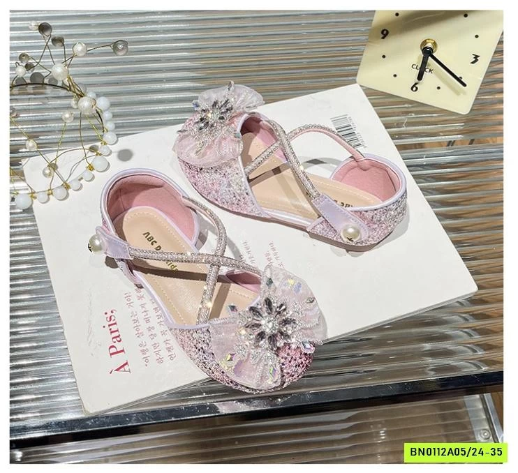 GIÀY BÚP BÊ QUAI CHÉO TAG NƠ GẮN ĐÁ