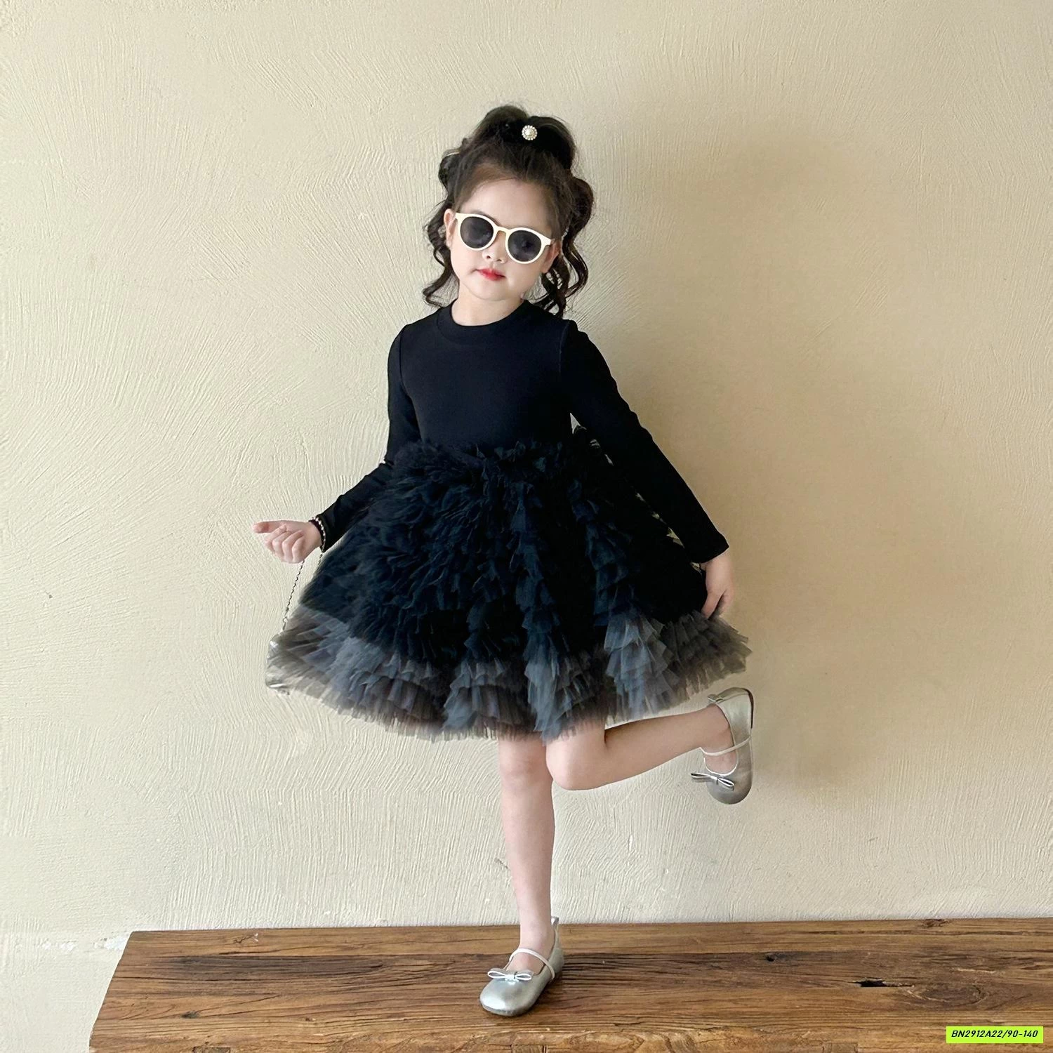 ĐẦM XÒE TUTU THIÊN NGA ĐEN