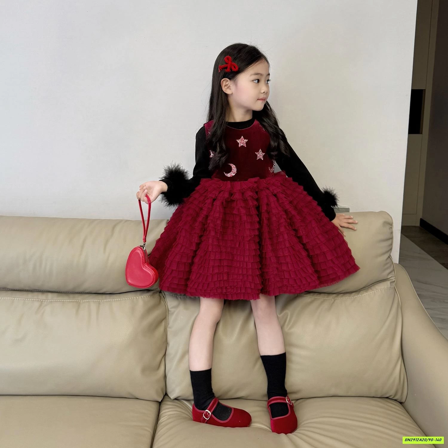 ĐẦM TUTU ĐỎ LÓT NHUNG