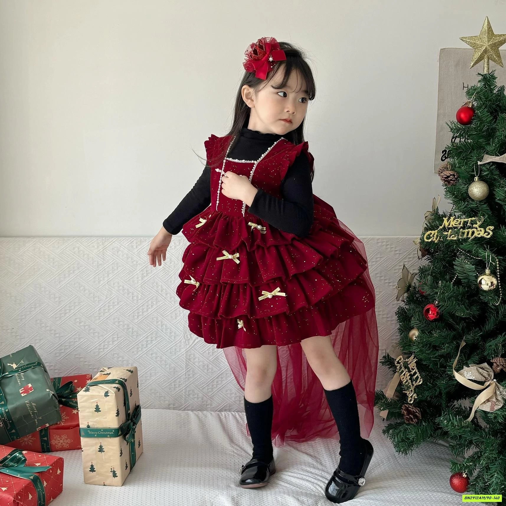 ĐẦM NHUNG ĐỎ XẾP TẦNG KÈM NƠ VOAN LÓT NHUNG