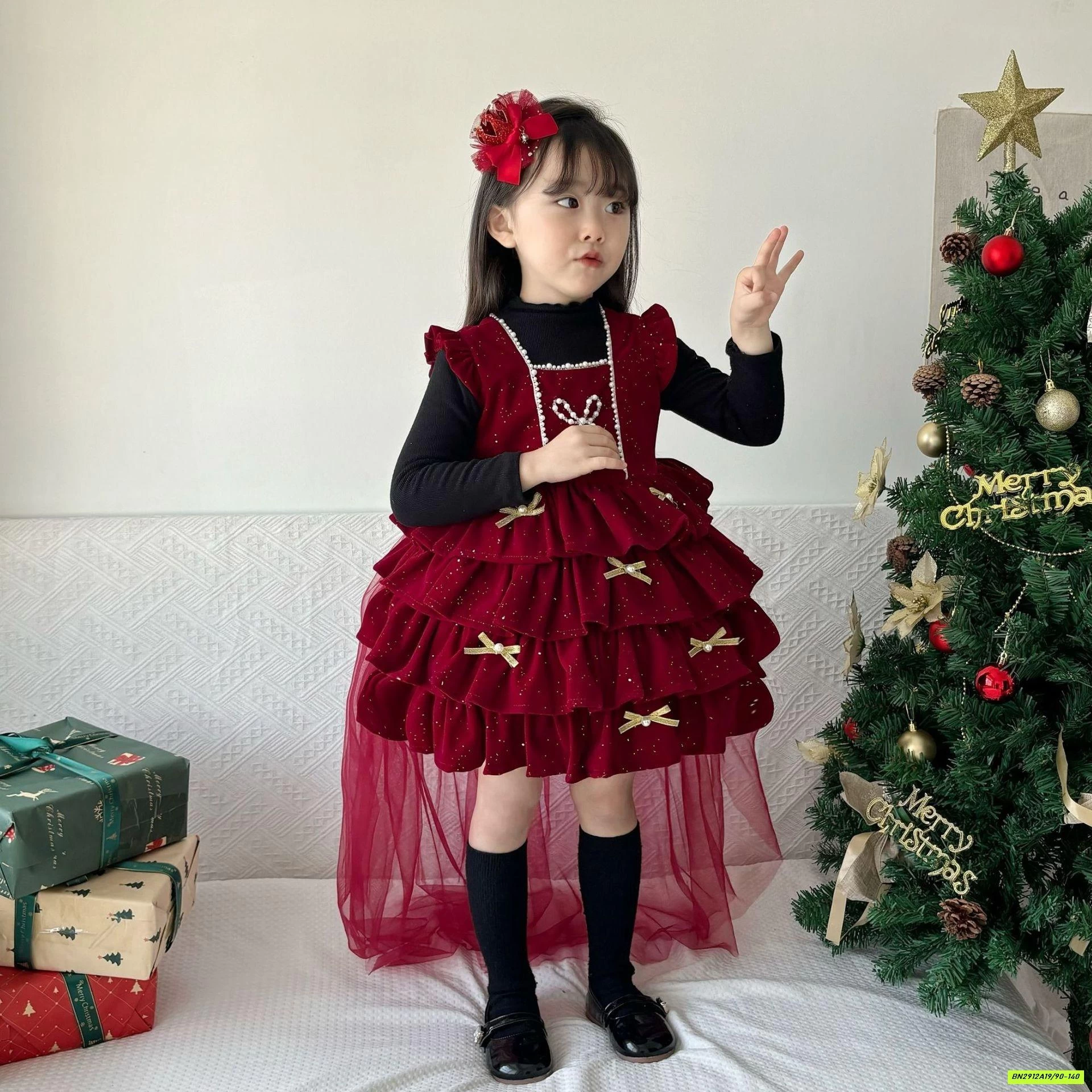 ĐẦM NHUNG ĐỎ XẾP TẦNG KÈM NƠ VOAN LÓT NHUNG